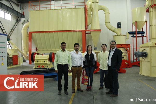 超细微粉磨设备